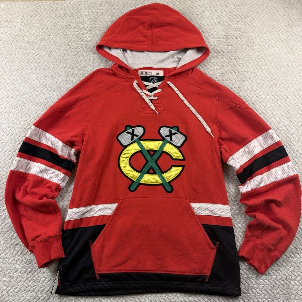 Chicago Blackhawks CCM Hoodie Mens Medium‎ Red NHL Hockey Lace Up Pull over